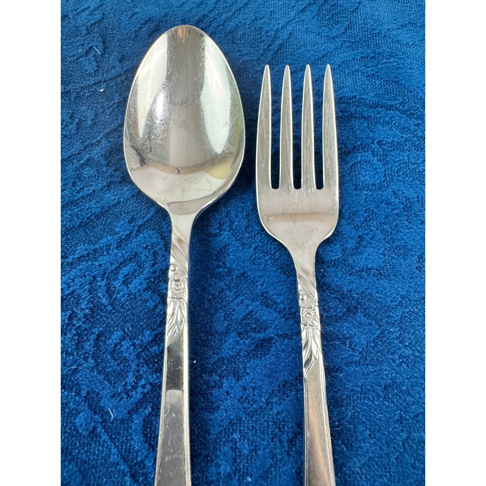 Decorators Stainless Sea Breeze Flatware Set Floral Fork and Spoon 2 Piece